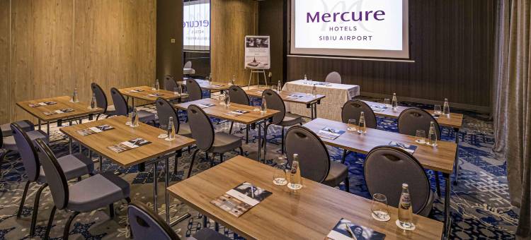 锡比乌机场美居酒店(Mercure Sibiu Airport)图片