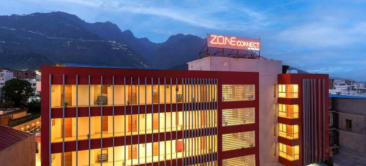 拉玛崔登酒店(Zone Connect by the Park Katra)图片