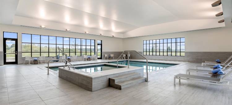 希尔顿花园酒店 堪萨斯城河滨(Hilton Garden Inn Kansas City Riverside)图片