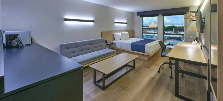 坎昆机场城市快线万豪酒店(City Express by Marriott Cancun Aeropuerto)图片