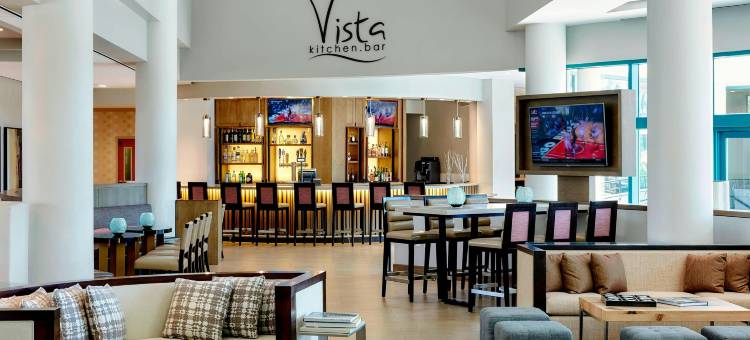 纽波特海滩万豪湾景酒店(Newport Beach Marriott Bayview)图片
