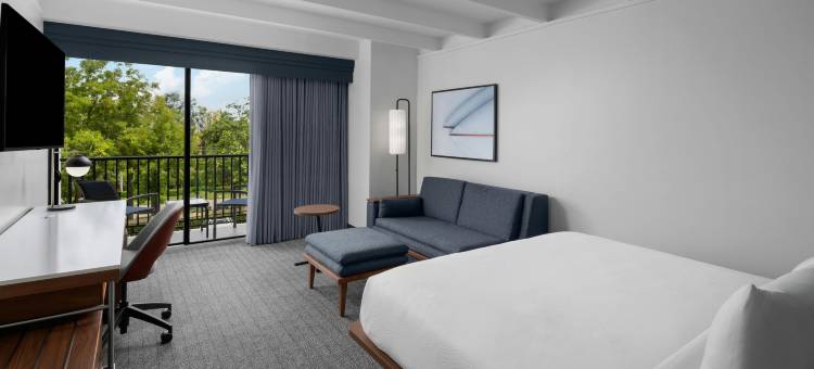 劳德代尔堡东/海滨劳德代尔万怡酒店(Courtyard Fort Lauderdale East/Lauderdale-by-The-Sea)图片