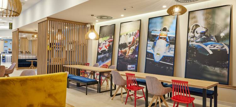 希尔顿欢朋波兹南斯瓦尔热兹(Hampton by Hilton Poznan Swarzedz)图片