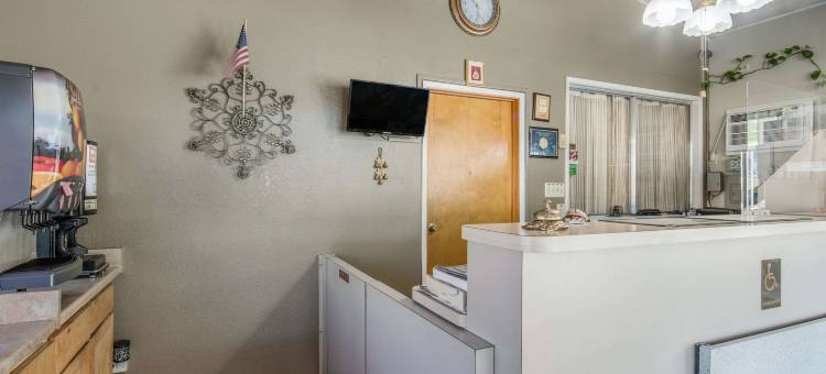 伊克诺旅馆套房伊雷卡(Econo Lodge Inn & Suites)图片