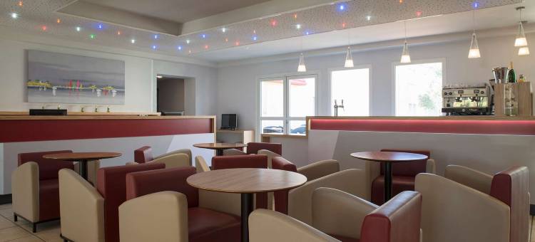 贝济耶东帕维隆原创城市酒店(The Originals City, Hôtel le Pavillon, Béziers Est)图片