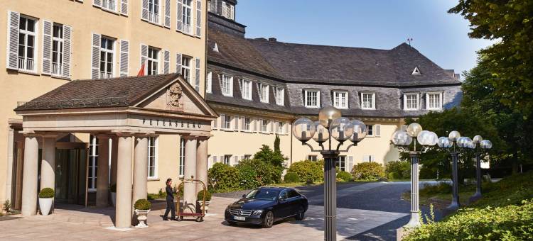 波恩皇帝冬天温泉疗养施柏阁大观酒店(Steigenberger Icon Grandhotel & Spa Petersberg)图片