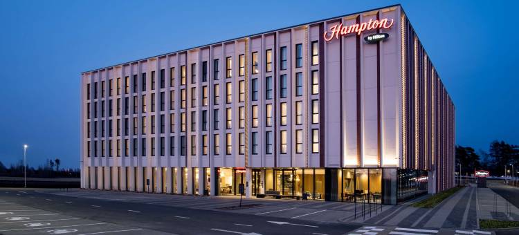 里加机场希尔顿欢朋酒店(Hampton by Hilton Riga Airport)图片