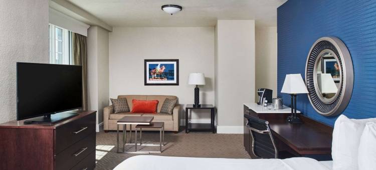 拉皮德城亚历克斯约翰逊希尔顿格芮精选酒店(Hotel Alex Johnson Rapid City, Curio Collection by Hilton)图片