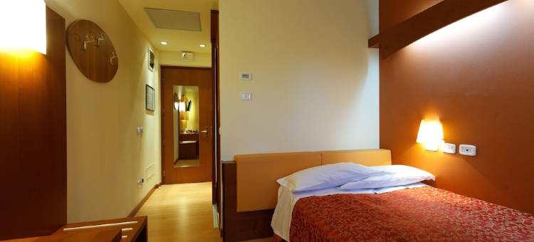 戴勒玫瑰别墅酒店(Hotel Villa Delle Rose - Malpensa)图片