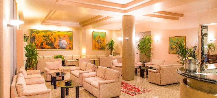 戴安娜酒店(Hotel Diana)图片