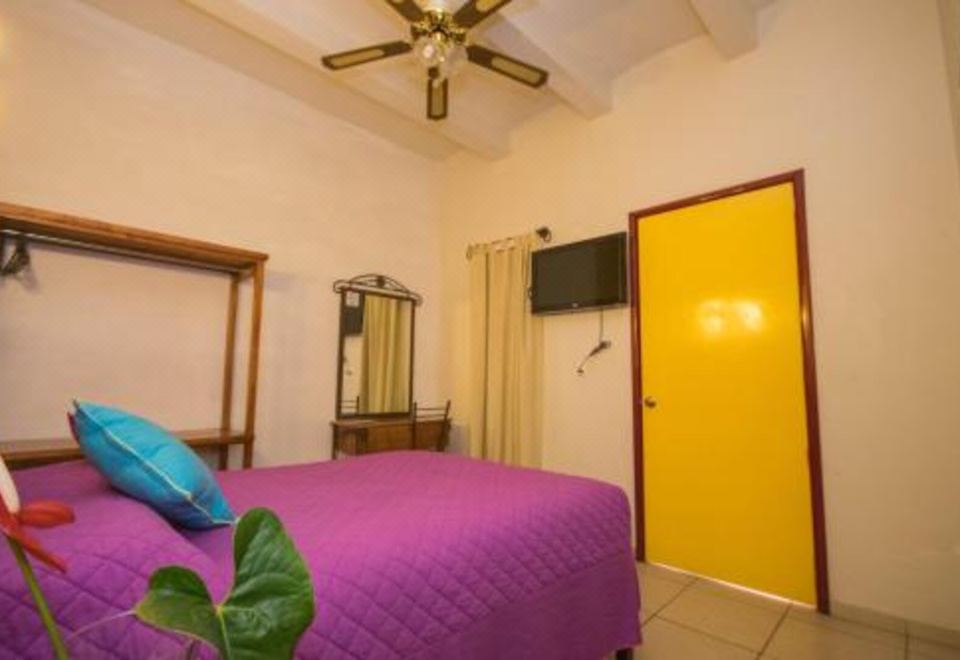 Hotel Posada Santo Ni?o Hotel Overview