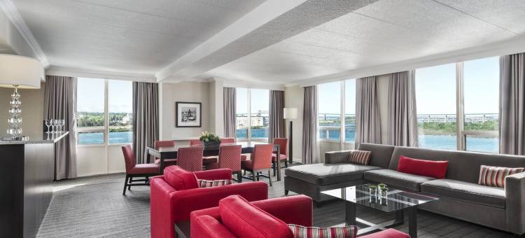 苏圣玛丽湖滨德尔塔酒店(Delta Hotels Sault Ste. Marie Waterfront)图片