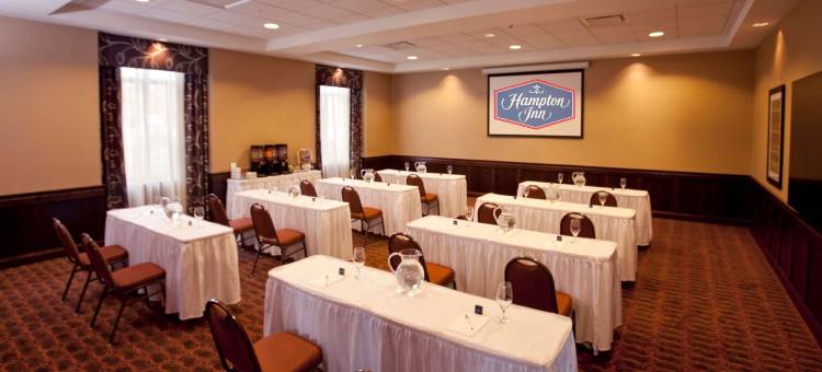 马凯特欢朋水滨酒店(Hampton Inn Marquette/Waterfront)图片