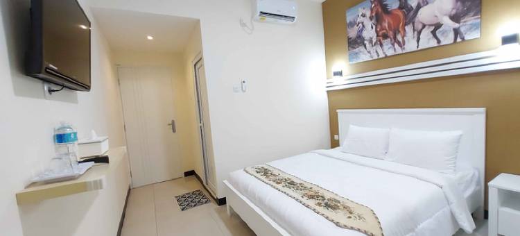 龙市酒店 - 近三邦利马三宝垄 - 美特拉酒店(Rons City Hotel Near Simpang Lima Semarang Mitra RedDoorz)图片