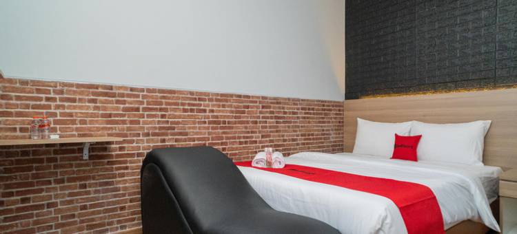 RedDoorz at Golden Averis Cibuluh Bogor图片