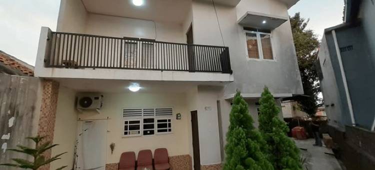 SPOT ON 3988 卡米利亚巴拉南桑伊斯兰教法寄宿(Kost Carmelia Syariah Baranangsiang Bogor)图片