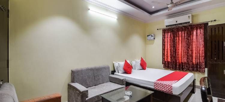 OYO 30754 Hotel A P Palace图片