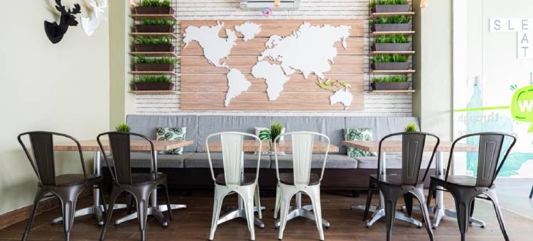 红多兹Plus帕纳库康丰收旅馆(RedDoorz Plus at Harvest Inn Panakkukang)图片