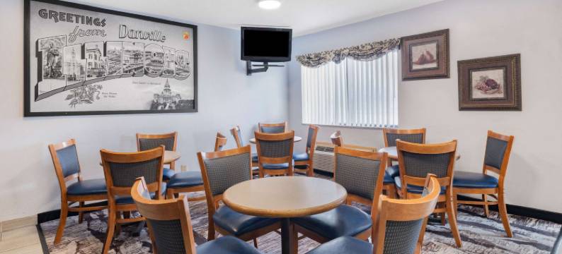 丹维尔温德姆速8酒店(Super 8 by Wyndham Danville)图片