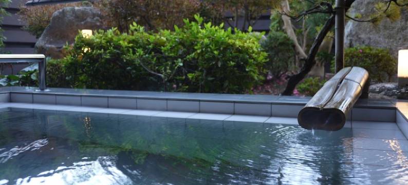 夏威夷温泉 旅馆鲤鱼热水(Hawaii Onsen Minshuku Koi No Yu)图片