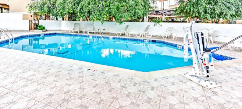 温德姆花园酒店-罗穆勒斯底特律机场(Wyndham Garden Romulus Detroit Metro Airport)图片