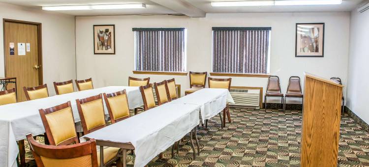 莱巴嫩I-65凯艺套房酒店(Quality Inn & Suites Lebanon I-65)图片