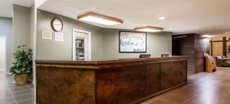 斯特林速8酒店(Super 8 by Wyndham Sterling CO)图片