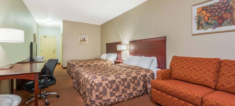 多伦多市中心西豪生酒店(Howard Johnson by Wyndham Toronto Downtown West)图片