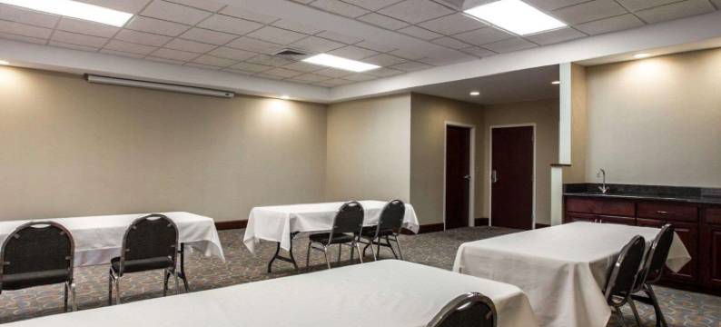 舒适酒店和套房卢伯顿中心I-95(Comfort Inn & Suites Lumberton Central I-95)图片