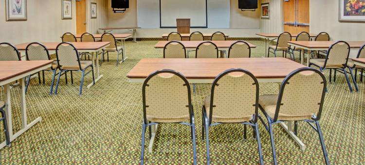 印第安纳波利斯西部温德姆呗盟酒店(Baymont by Wyndham Indianapolis West)图片