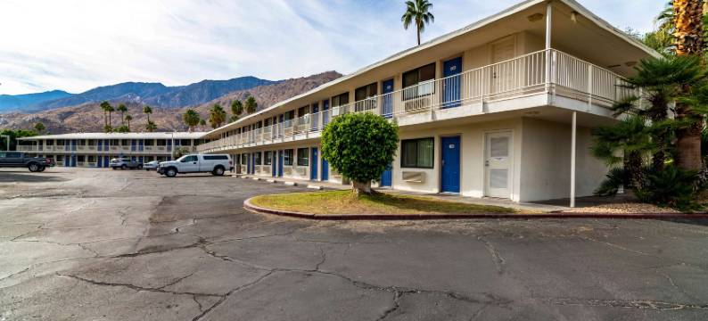 东部棕榈泉6号汽车旅馆(Motel 6 Palm Springs, CA - East - Palm Canyon)图片