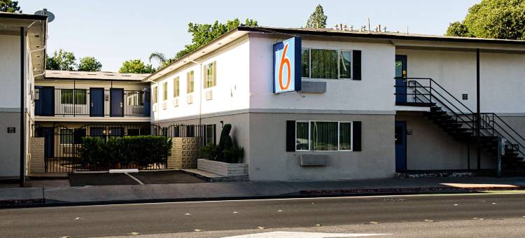 莫德斯托市区6号汽车旅馆(Modesto, CA - Downtown)图片