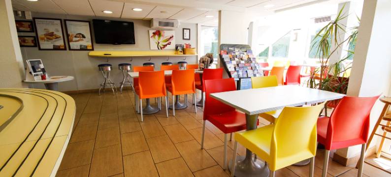 南图尔 - 图尔钱布雷布普瑞米尔经典酒店(Premiere Classe Tours Sud - Chambray LÈS Tours)图片