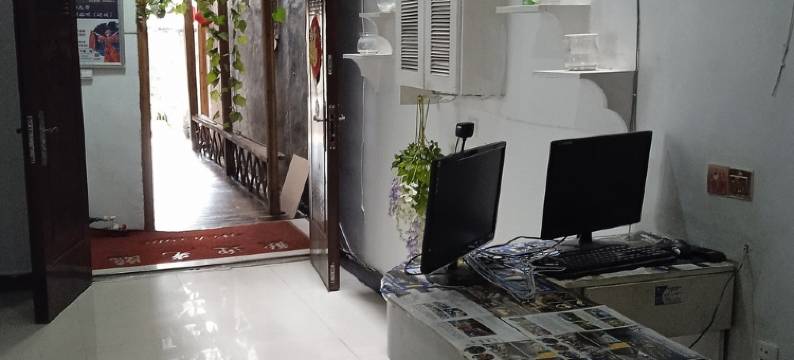 凤凰蜗牛小栈(凤凰古城店)图片