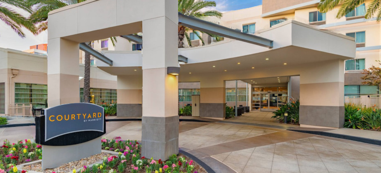 圣塔安那奥兰治县万豪万怡酒店(Courtyard Santa Ana Orange County)图片