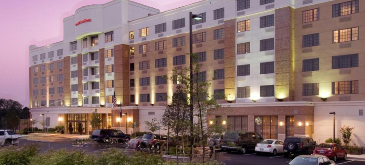 斯特林杜勒斯机场希尔顿逸林酒店(DoubleTree by Hilton Dulles Airport - Sterling)图片