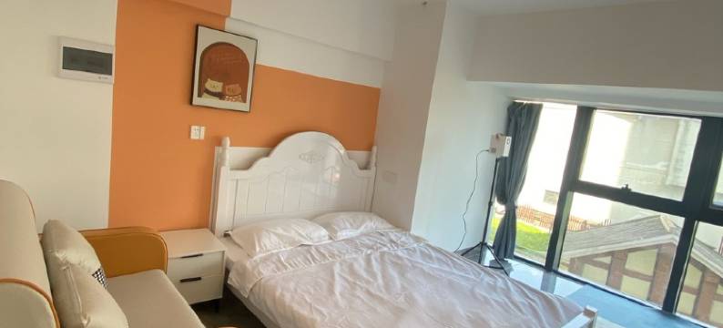 南宁美吧公寓(南宁万达茂店)图片