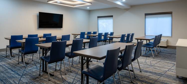 智选假日套房酒店葡萄园(Holiday Inn Express & Suites Vineland Millville)图片