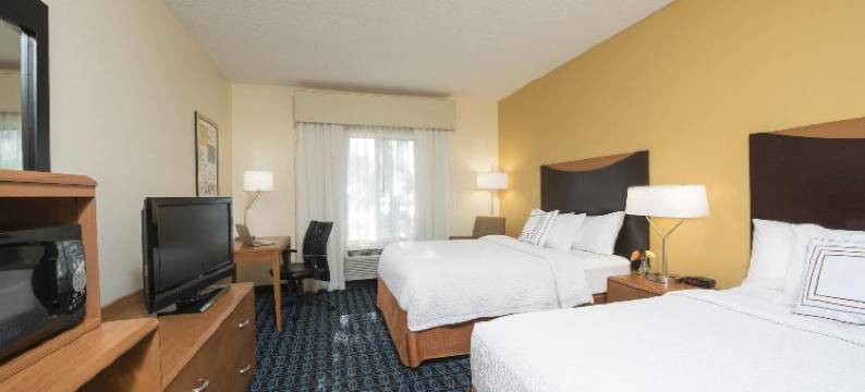 布卢明顿万枫酒店及套房(Fairfield Inn & Suites Bloomington)图片