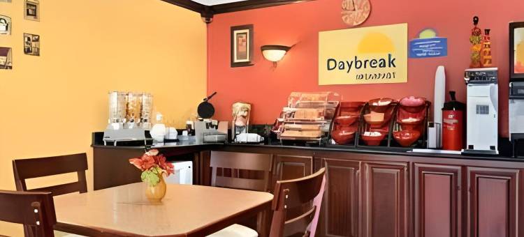 戴斯酒店-圣罗伯特韦恩斯维尔/伦纳德伍德堡(Days Inn by Wyndham St. Robert Waynesville/Ft. Leonard Wood)图片