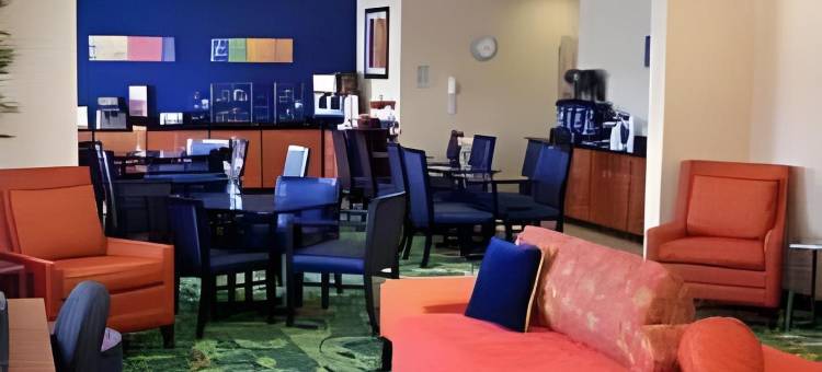南本德米沙沃卡万枫酒店套房(Fairfield Inn & Suites South Bend Mishawaka)图片