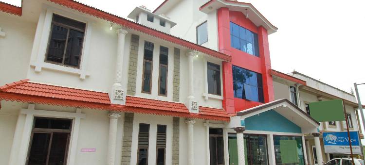 Fabhotel Rj 大酒店(Fabhotel Rj Grand Inn)图片