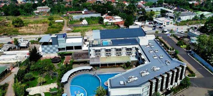 加鲁特和谐酒店(Harmoni Hotel Garut)图片