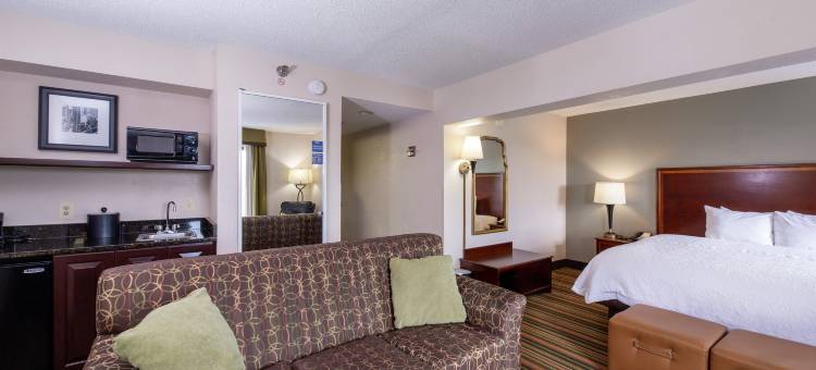 温斯顿塞勒姆哈尼斯购物中心欢朋酒店(Hampton Inn by Hilton Winston-Salem Hanes Mall)图片