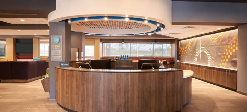 杰克逊维尔南曼达林希尔顿Tru酒店(Tru by Hilton Jacksonville South Mandarin)图片