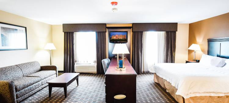 希尔顿欢朋套房酒店-派恩布鲁夫(Hampton Inn & Suites Pine Bluff)图片