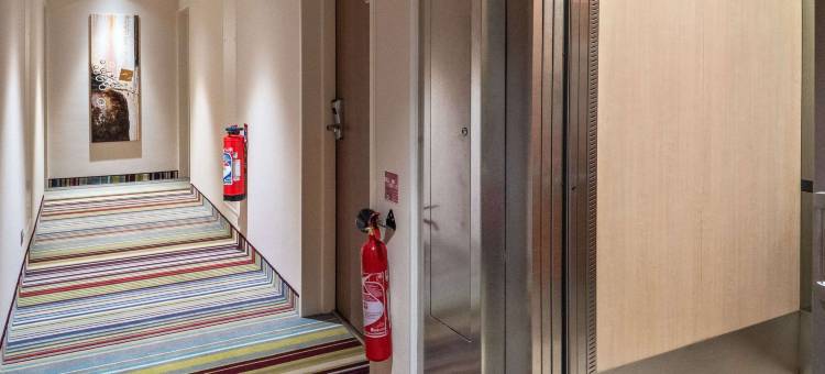 沙托丹布里特酒店(Brit Hotel Châteaudun)图片