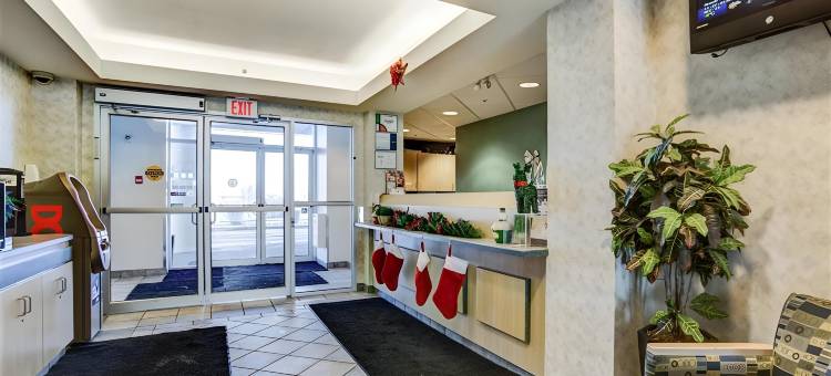 大草原城6号汽车旅馆(Motel 6 Grande Prairie, AB)图片