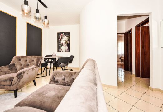 Maldini Hotel Overview