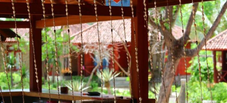 比鲁梅诺海滩简易别墅(Biru Meno Beach Bungalows)图片